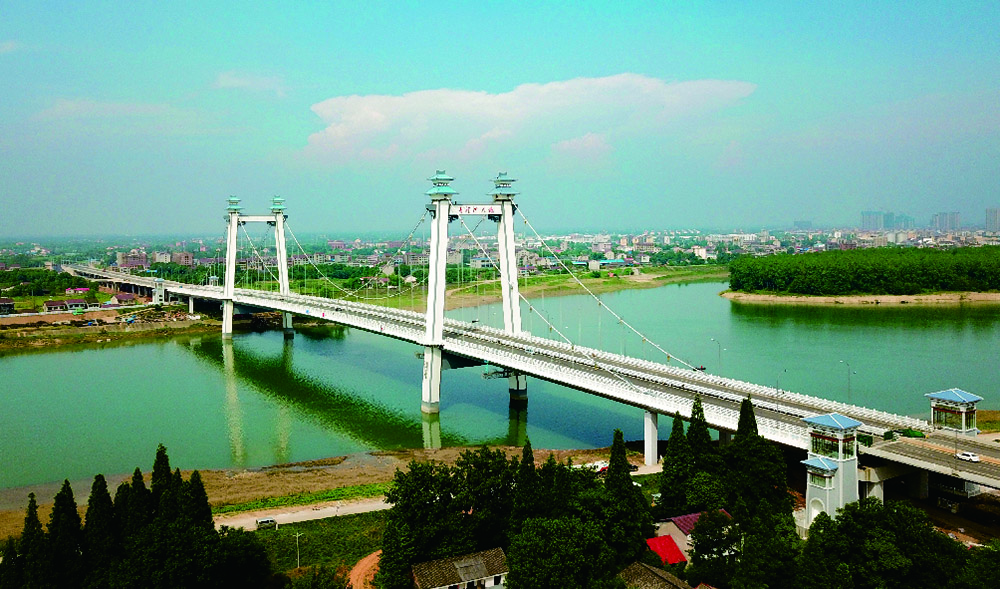 28_益陽(yáng)青龍洲大橋.jpg